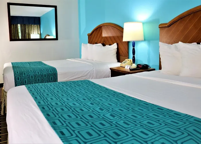 Howard Johnson By Wyndham Lake Front Park Kissimmee