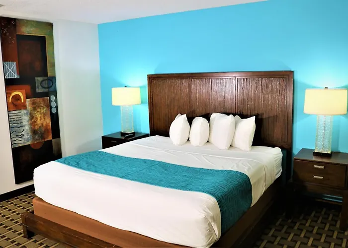 Howard Johnson By Wyndham Lake Front Park Kissimmee